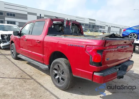 2022 Ford F-150 Lightning Lariat из США, поврежденный, VIN 1FT6W1EV5NWG08698